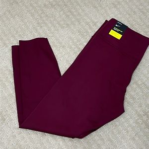 Nike 7/8 Dri Fit Leggings XL